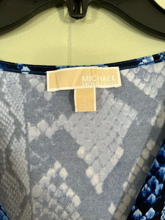 NWOT MICHAEL Michael Kors Blue Snake-Print Wrap-Style Midi Dress - Picture 2 of 3